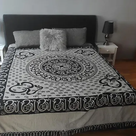 Darvas Apartman *