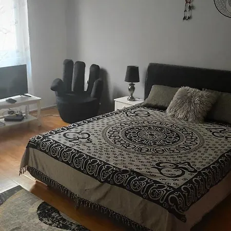 Apartment Darvas Apartman